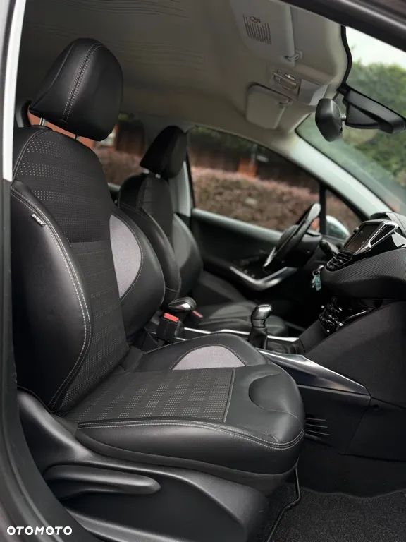 Peugeot 2008 - 31