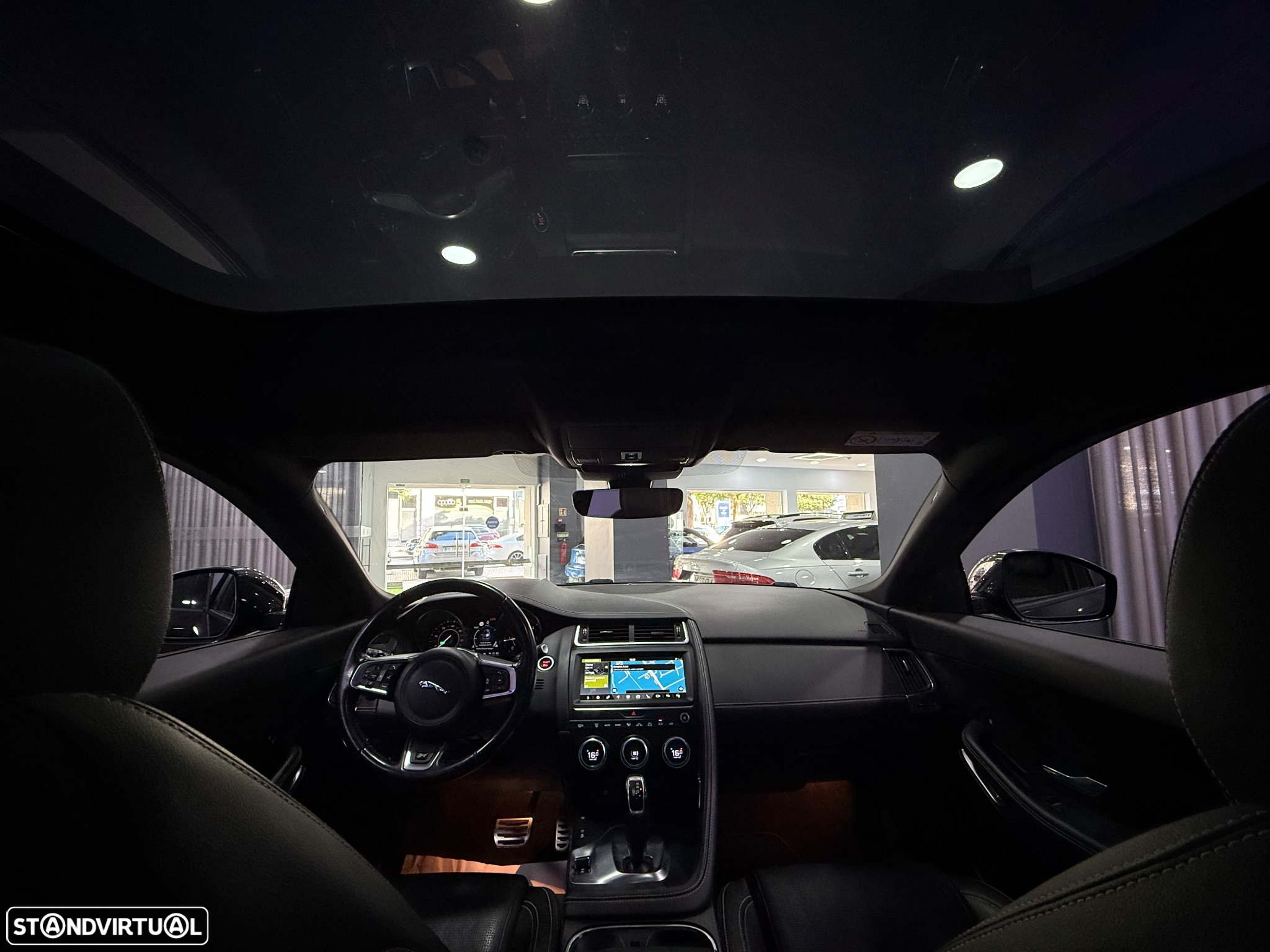 Jaguar E-Pace 2.0 i4D R-Dynamic S AWD Aut. - 25