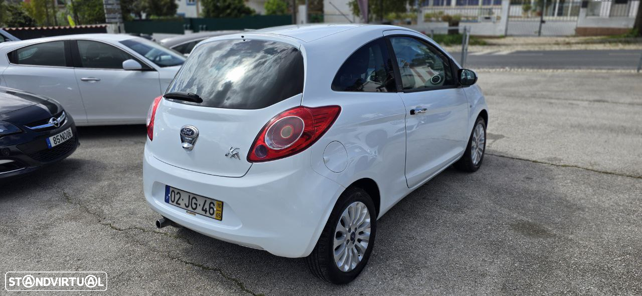 Ford KA 1.3 TDCi Titanium - 4