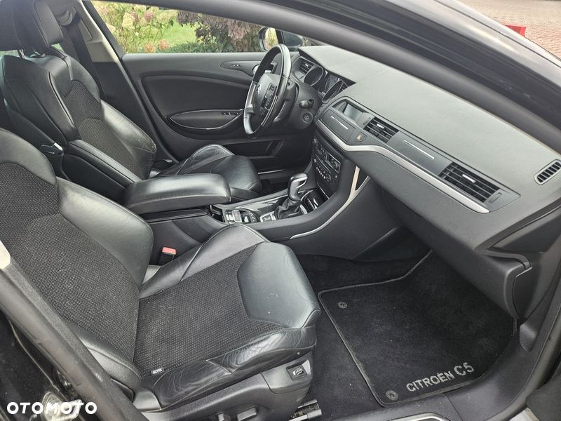 Citroën C5 2.7 HDi V6 Exclusive - 5