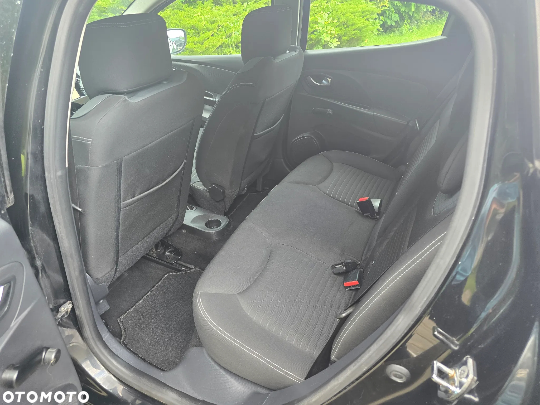 Renault Clio 1.2 16V 75 Experience - 13
