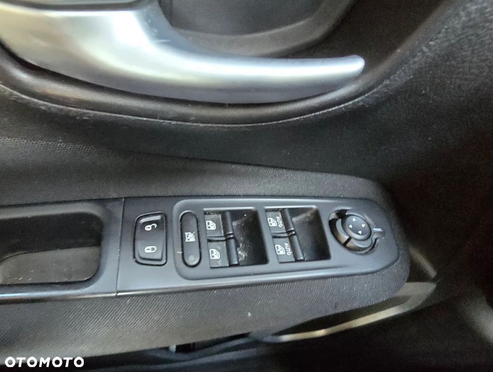 Jeep Renegade - 18