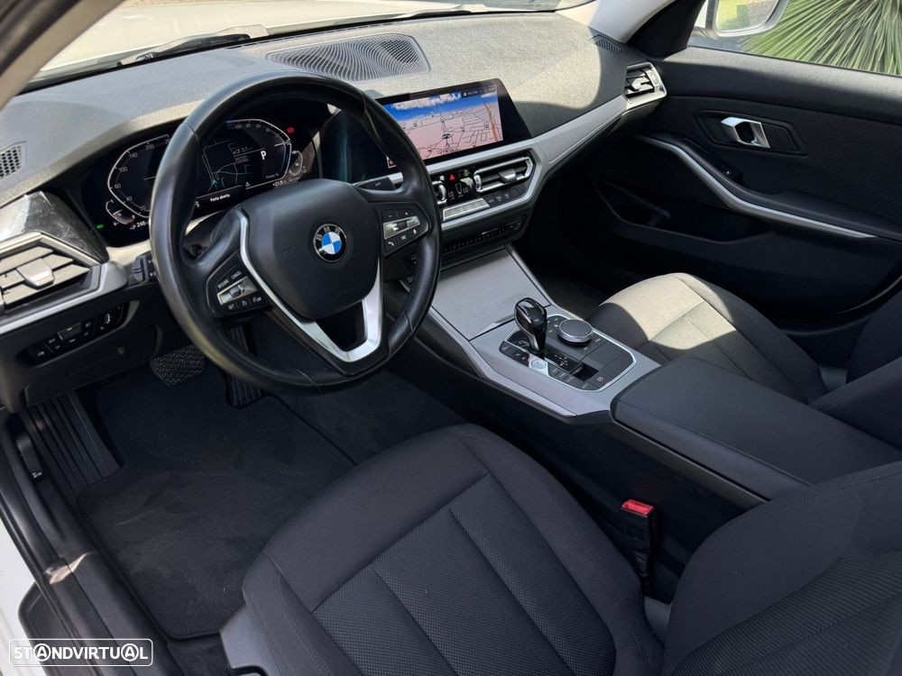 BMW 330 e Corporate Edition Auto - 2