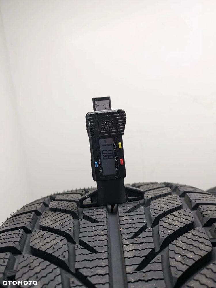 245 40 18 97V Trazano Snowmaster SW608 - 4