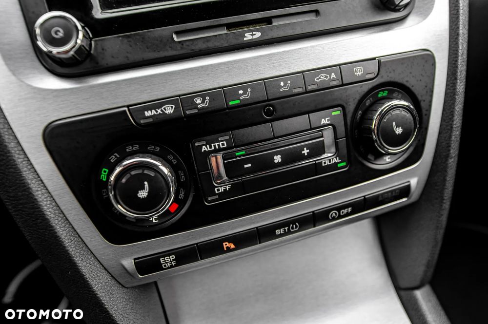 Skoda Octavia 2.0 TFSI RS DSG - 30