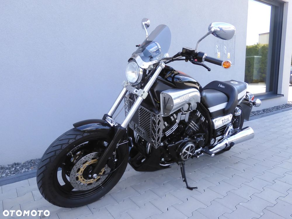 Yamaha V-MAX - 38