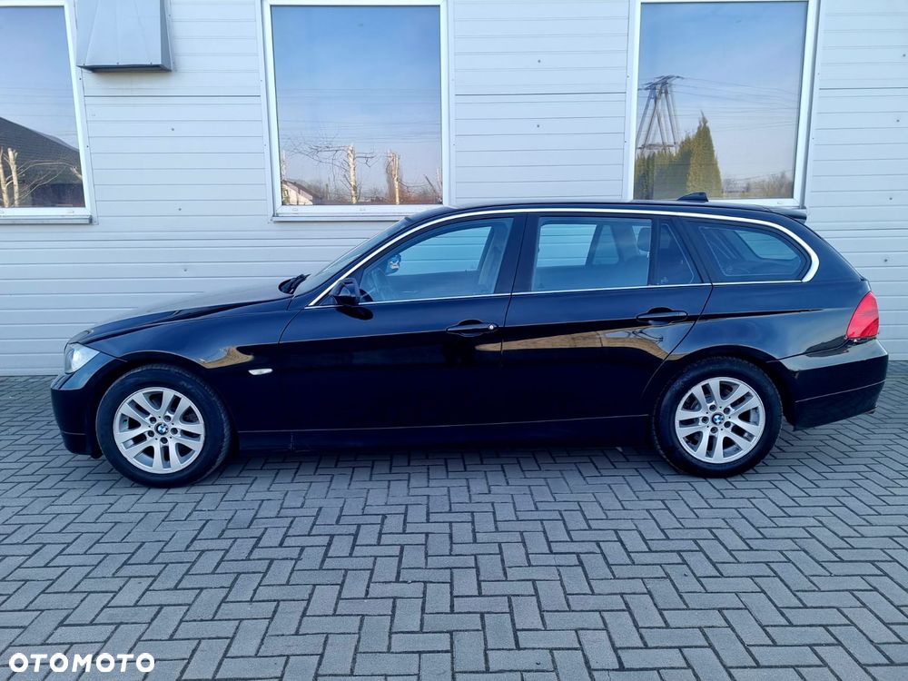 BMW Seria 3 325i - 8