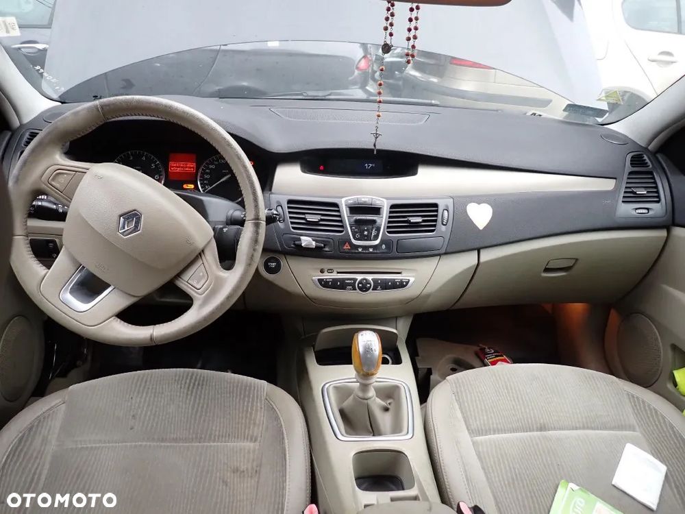 CZĘŚCI - Renault Laguna III 2,0 16V M4R704 140KM KOMPRESJI 6B TL4017 HB lakier NV676 2008r. INDEX - 9652 - 8