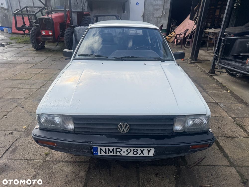Volkswagen Passat - 2