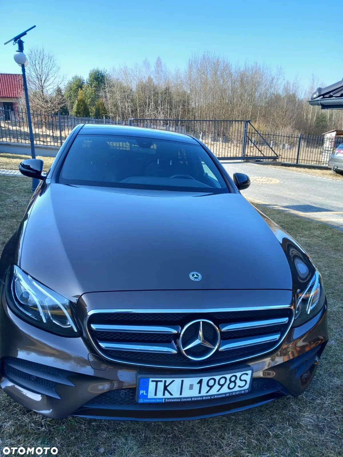 Mercedes-Benz Klasa E 220 d 4-Matic 9G-TRONIC - 2