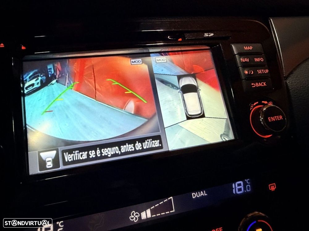 Nissan Qashqai 1.2 DIG-T N-Connecta RS 18 - 14