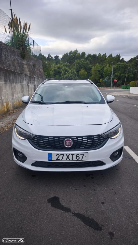 Fiat Tipo Station Wagon 1.6 M-Jet Lounge Tech - 1