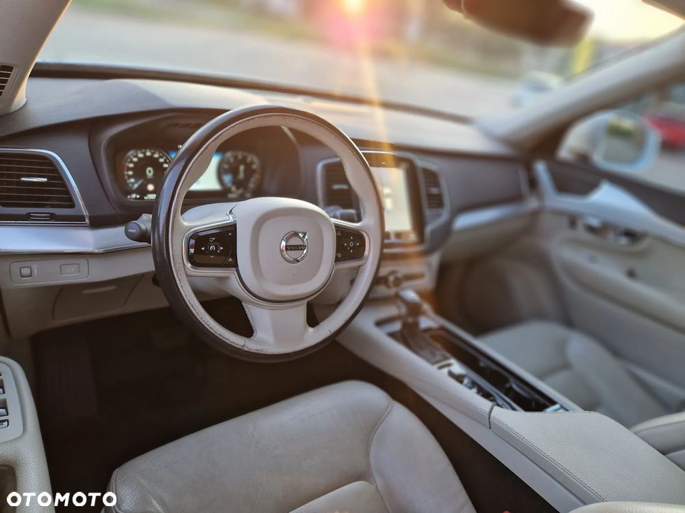 Volvo XC 90 T6 AWD Geartronic Momentum - 14