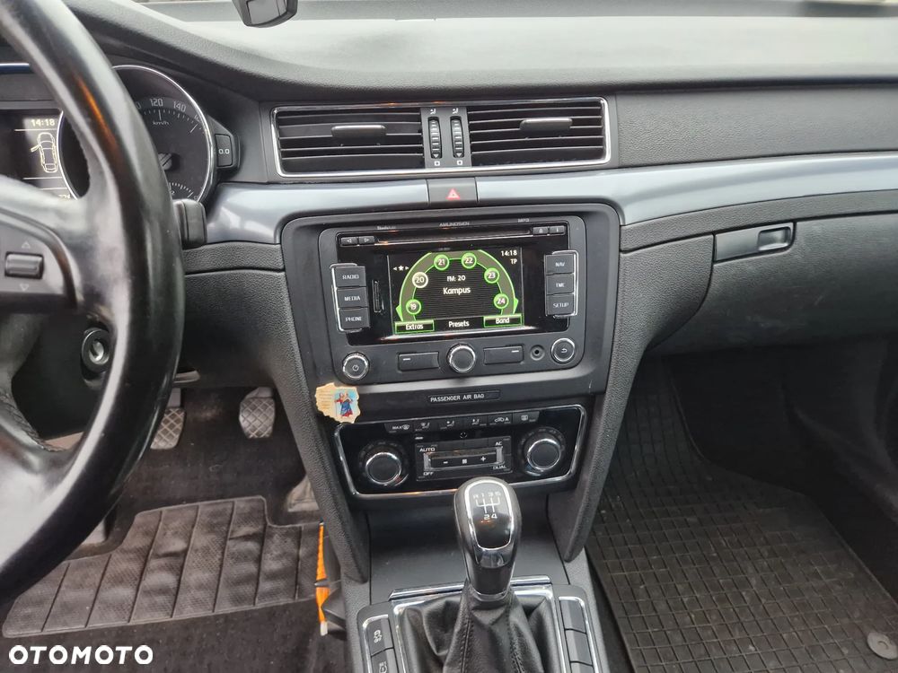 Skoda Superb 1.6 TDI Comfort / Active Greenline - 18