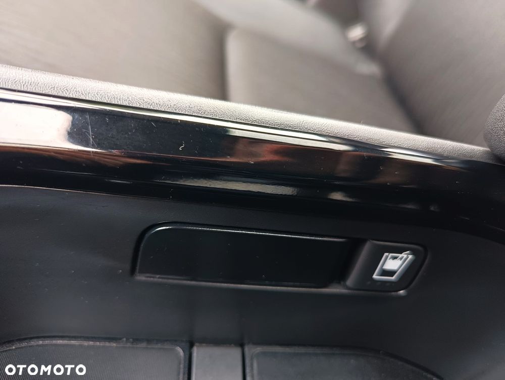 Honda HR-V 1.5 i-VTEC CVT Executive - 16