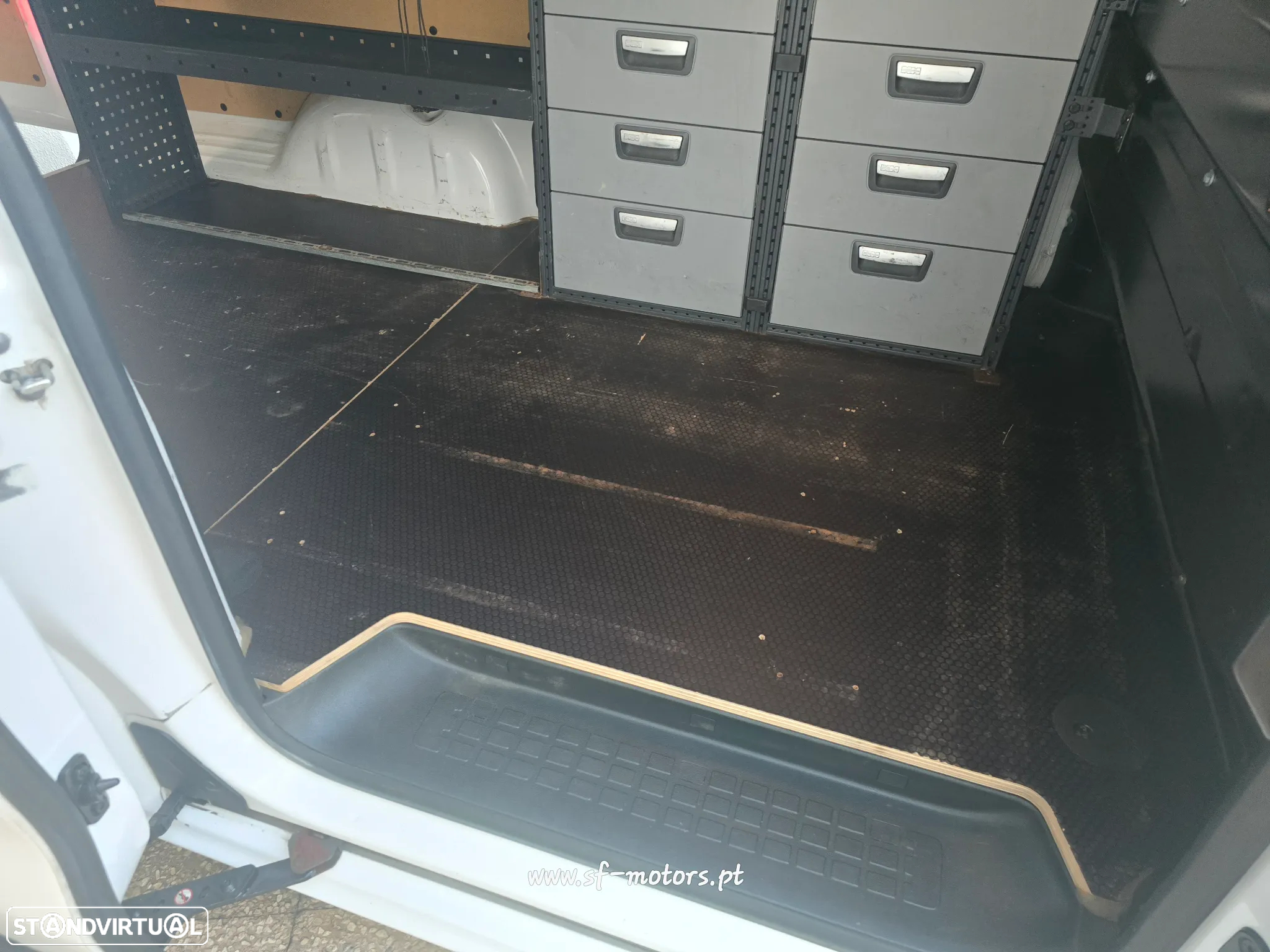 Peugeot Expert L2H1 - 27
