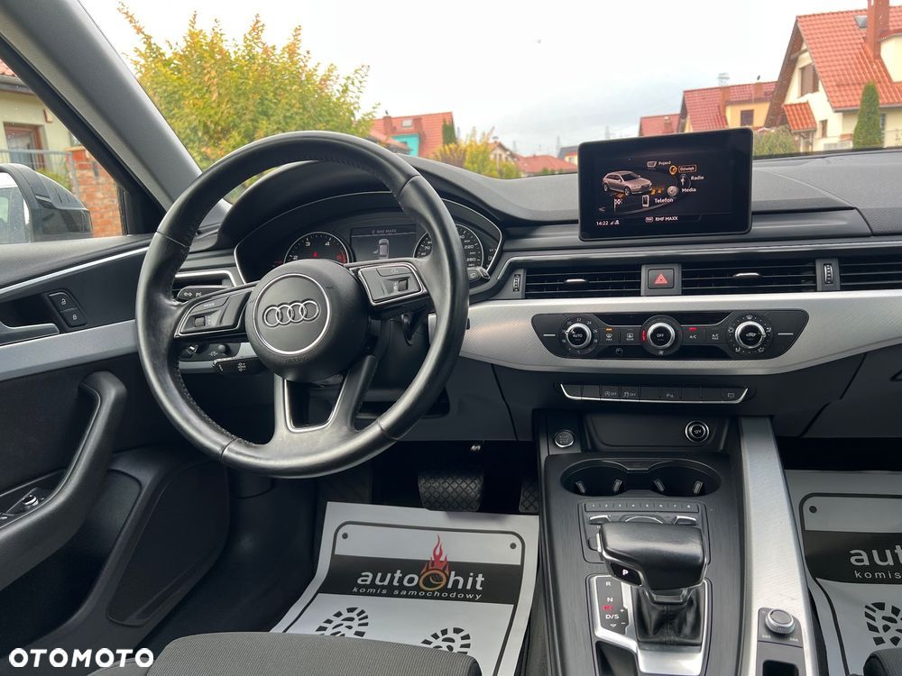 Audi A4 - 24