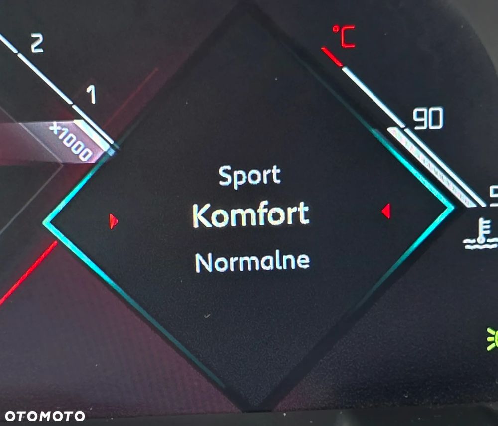 DS Automobiles DS 7 Crossback 1.6 PureTech So Chic - 36