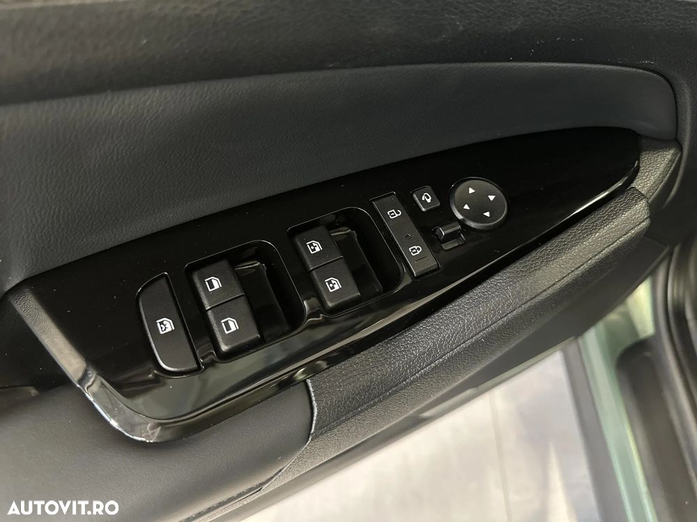 Kia Sportage - 14