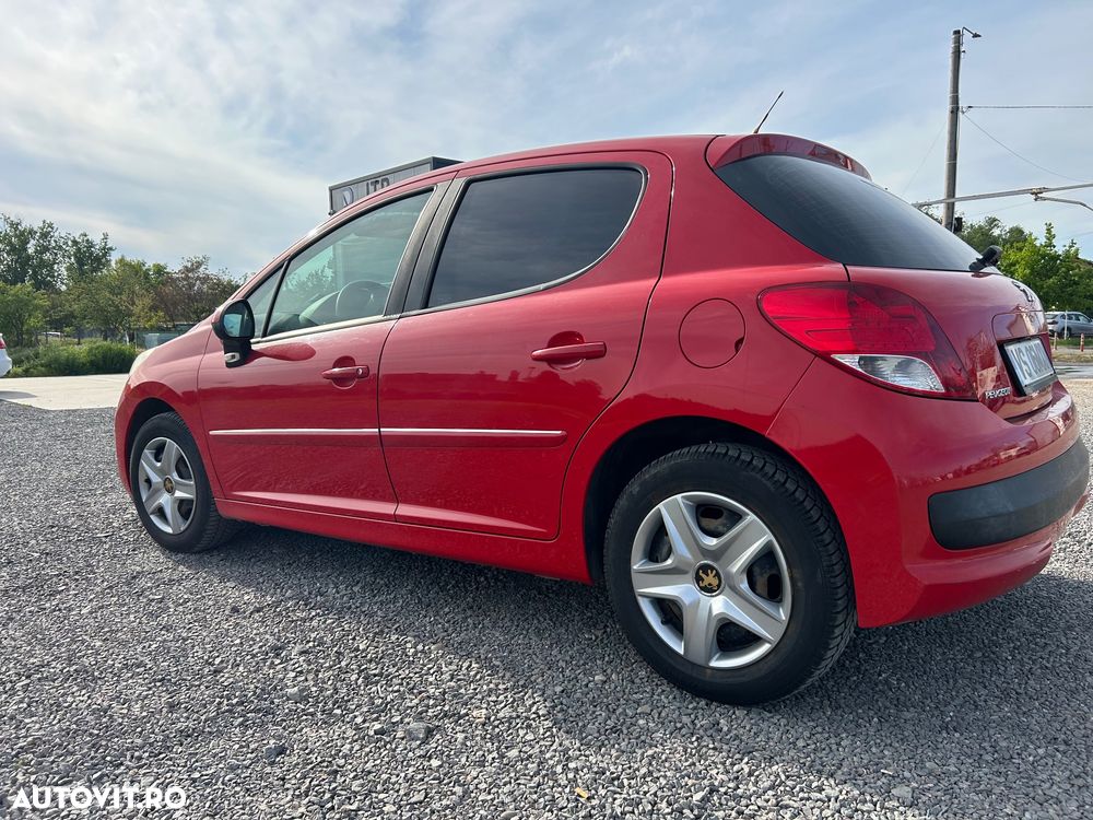 Peugeot 207 - 4