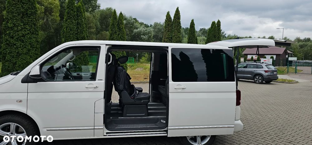Volkswagen Multivan - 20