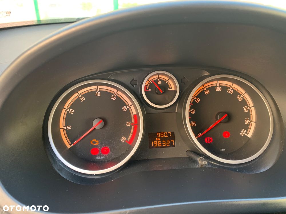 Opel Corsa - 4