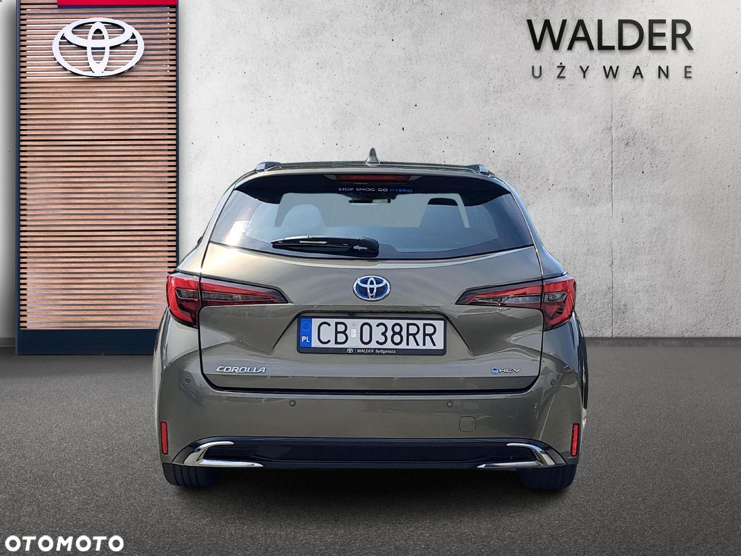 Toyota Corolla - 4