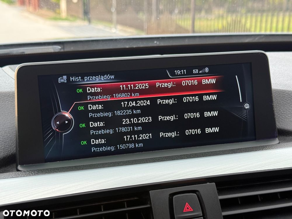 BMW 3GT 328i xDrive Sport-Aut Sport Line - 30
