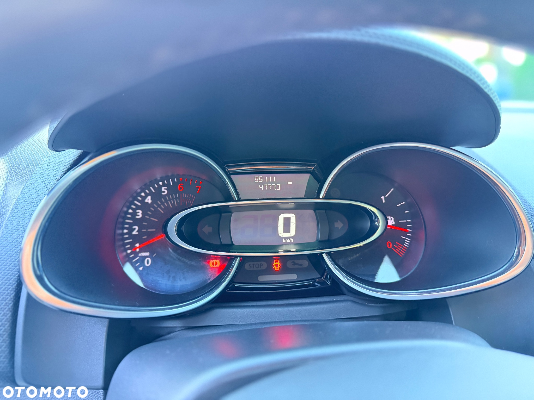 Renault Clio 0.9 TCe Alize - 27