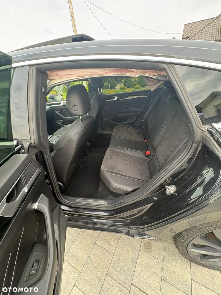 Volkswagen Arteon 2.0 TSI R-Line DSG - 23