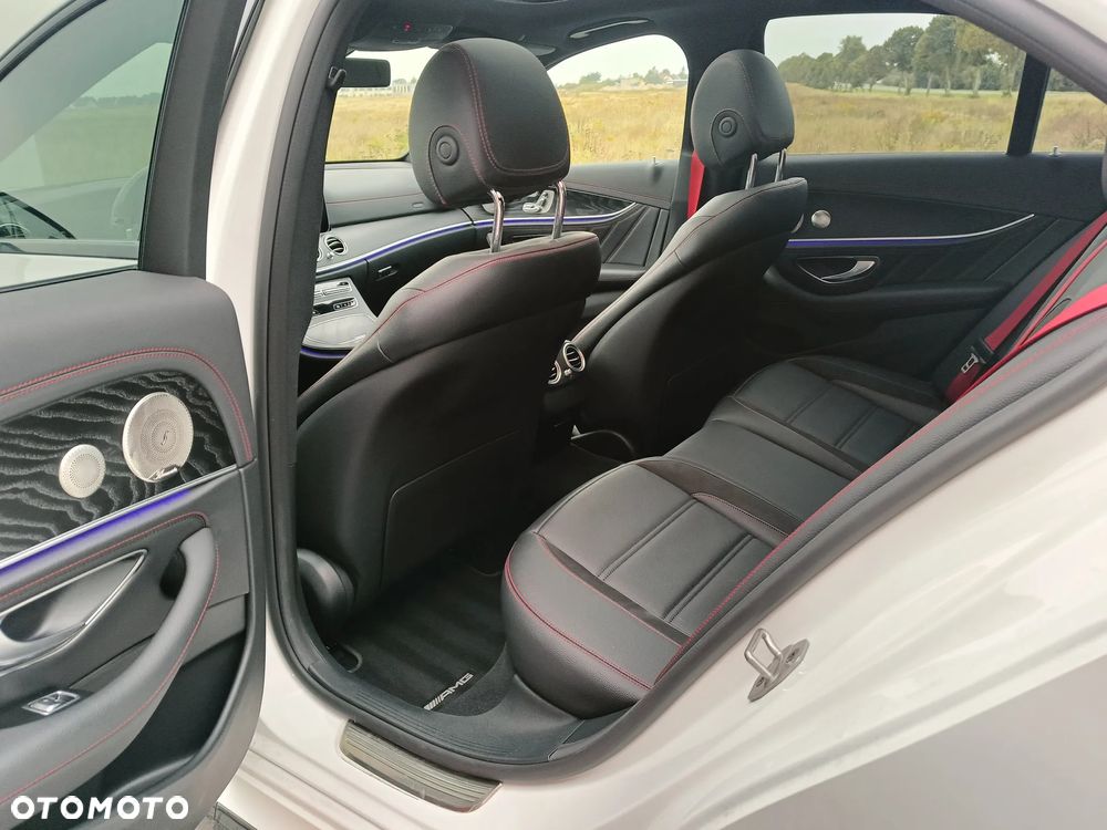 Mercedes-Benz Klasa E AMG 53 4-Matic+ - 21