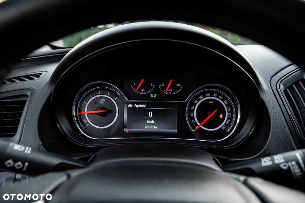 Opel Insignia 2.0 CDTI Sport - 28