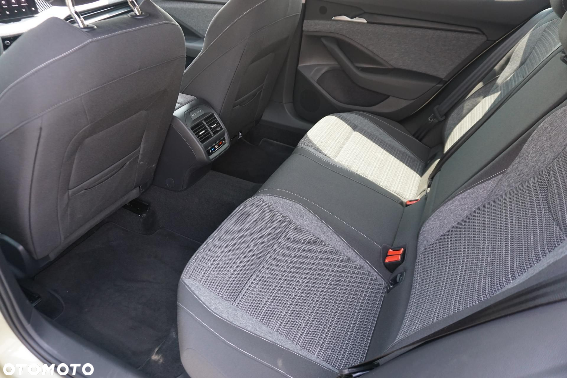 Skoda Superb - 9