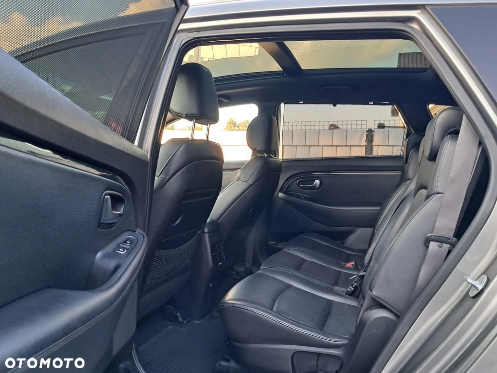 Kia Carens 1.7 CRDi XL 7os - 19