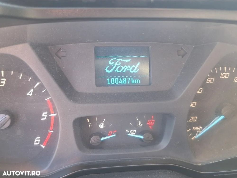 Ford Transit - 19