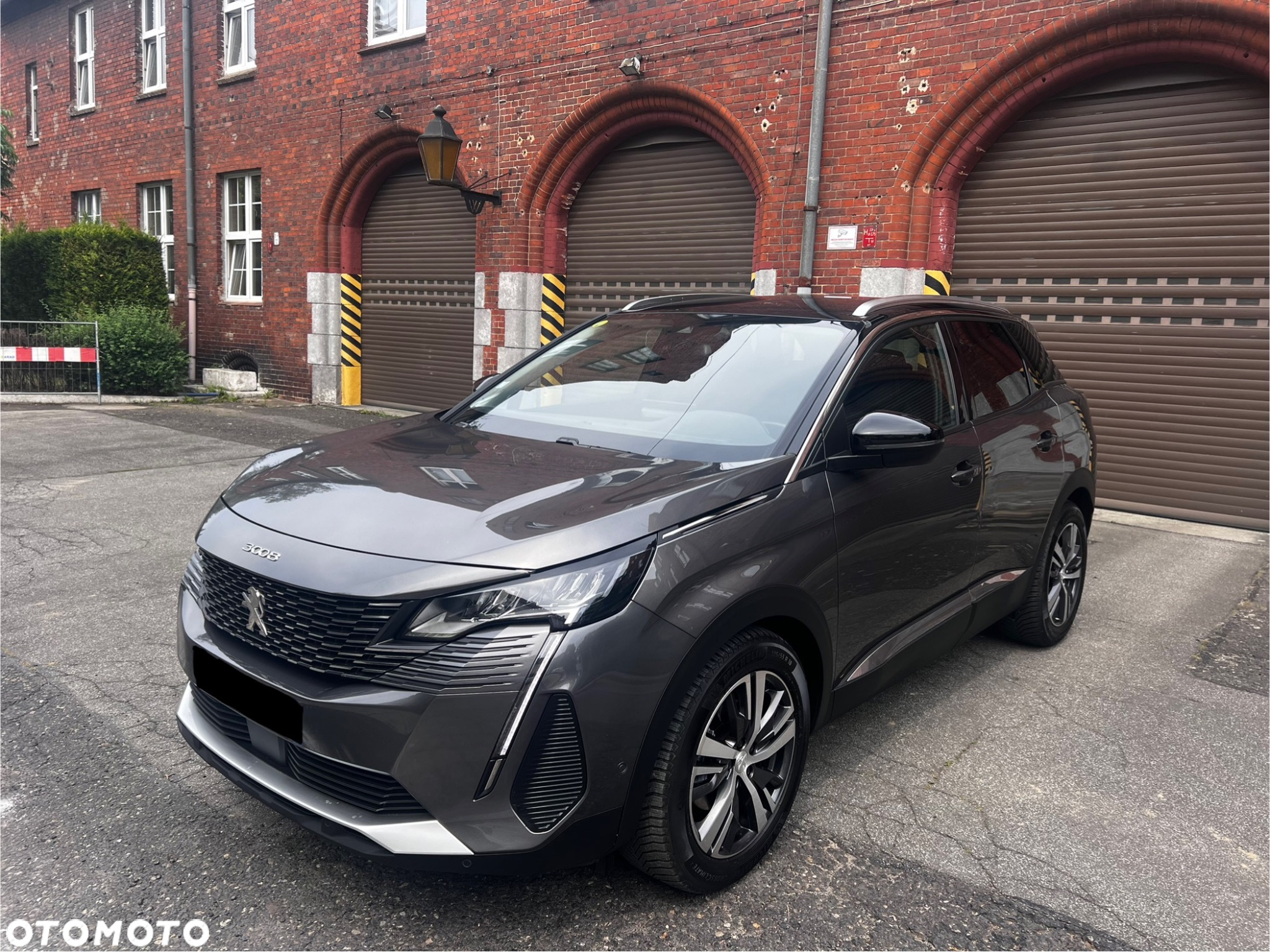 Peugeot 3008 1.5 BlueHDi Active Pack S&S EAT8 - 20