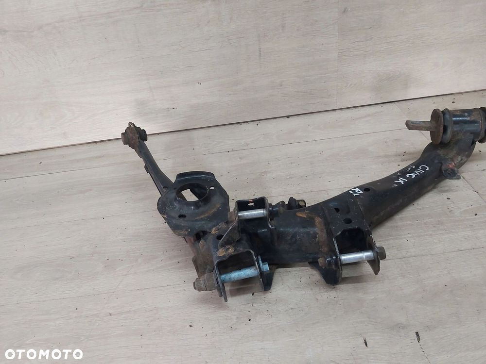 Honda Civic IX 9 wahacz prawy tył 11-17r SEDAN 1,8 - 15