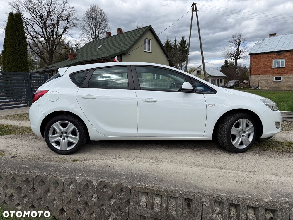 Opel Astra 1.4 Turbo - 3