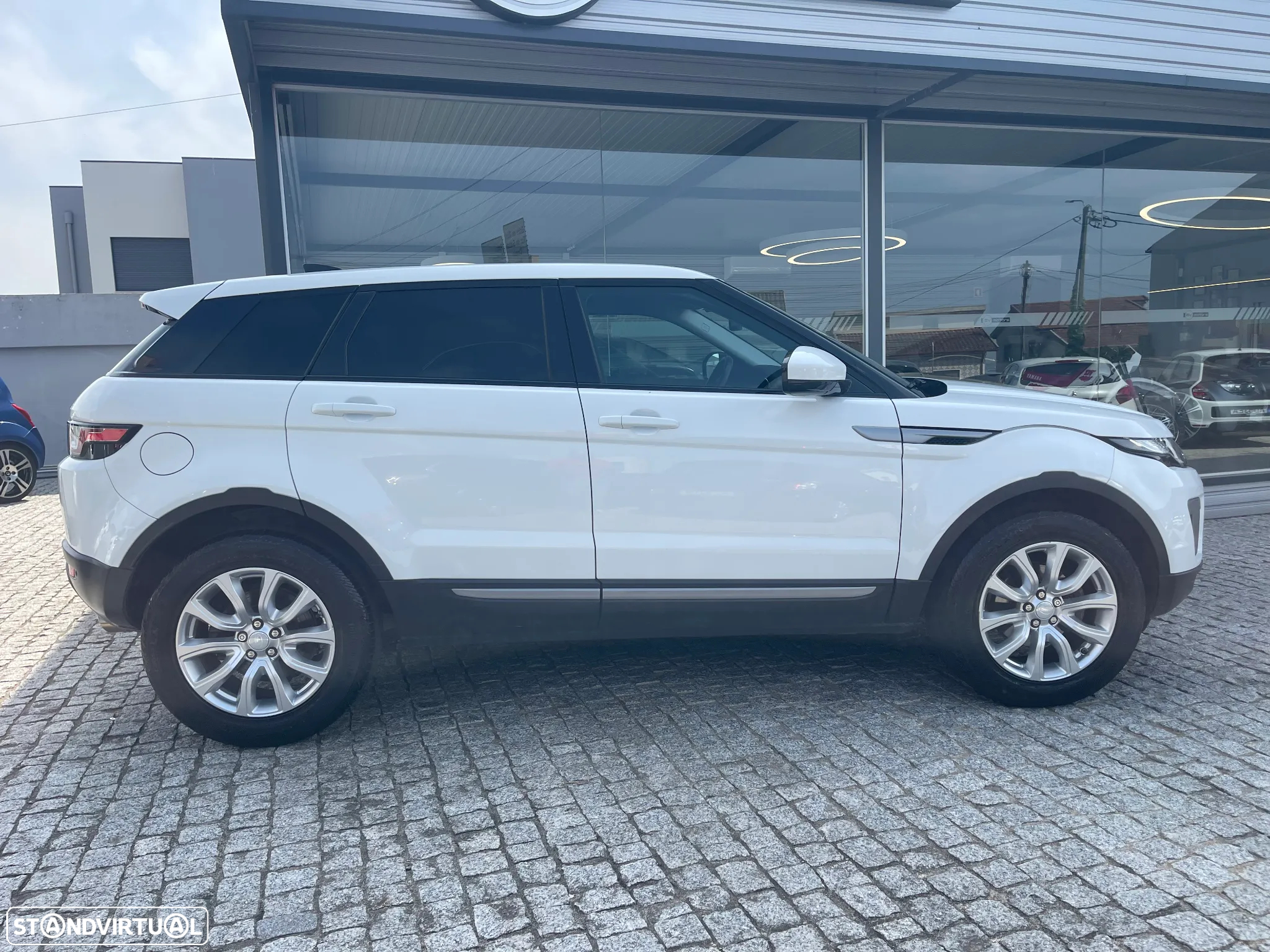 Land Rover Range Rover Evoque 2.0 eD4 SE Dynamic - 7