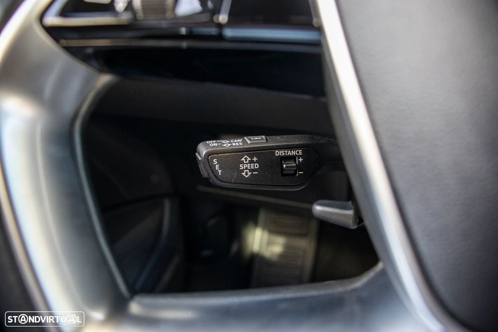Audi e-tron 55 quattro S line - 16