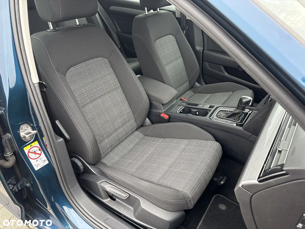 Volkswagen Passat Variant 2.0 TDI EVO Business DSG - 19