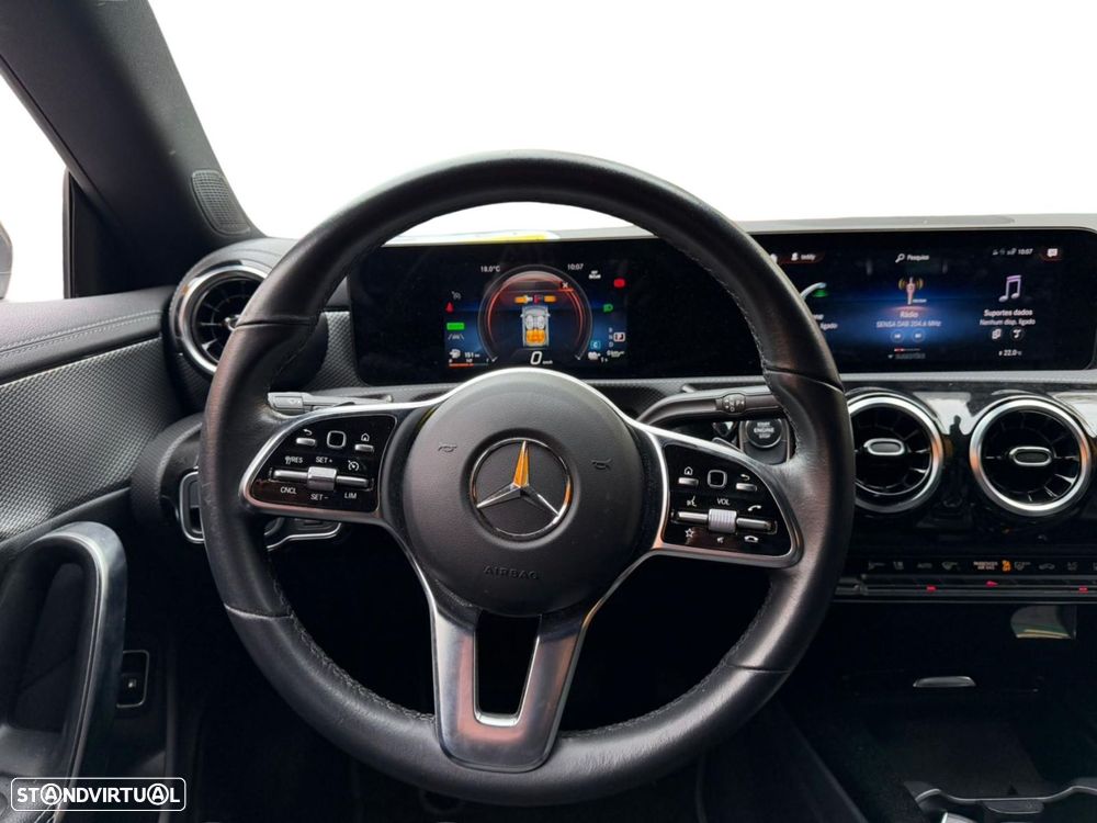 Mercedes-Benz CLA 250 - 15