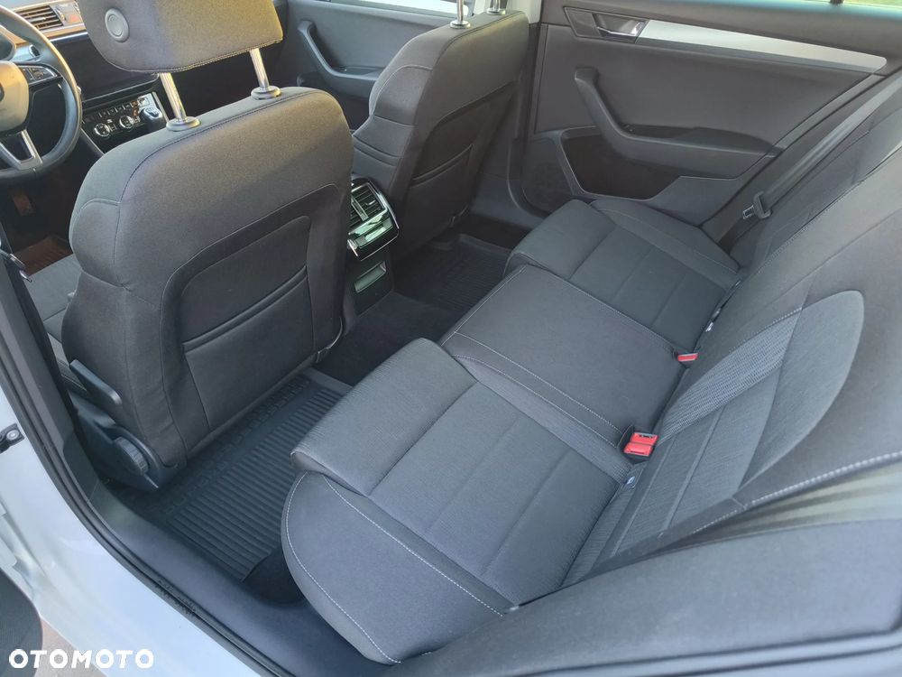 Skoda Superb 1.5 TSI ACT Ambition - 22