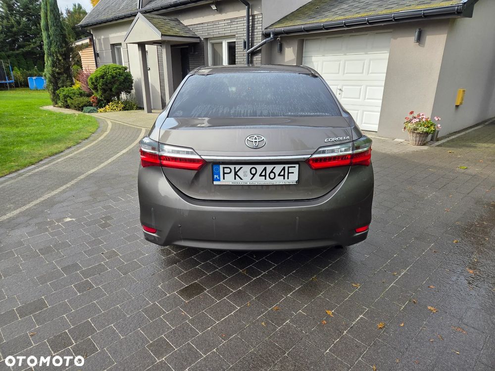 Toyota Corolla 1.6 Comfort - 3