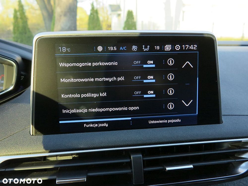 Peugeot 3008 BlueHDi 130 Stop & Start Allure Pack - 32