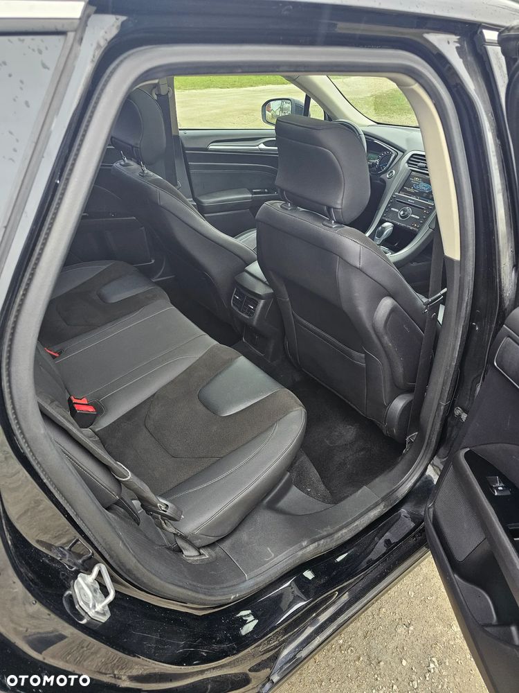 Ford Mondeo 2.0 TDCi Titanium PowerShift - 15