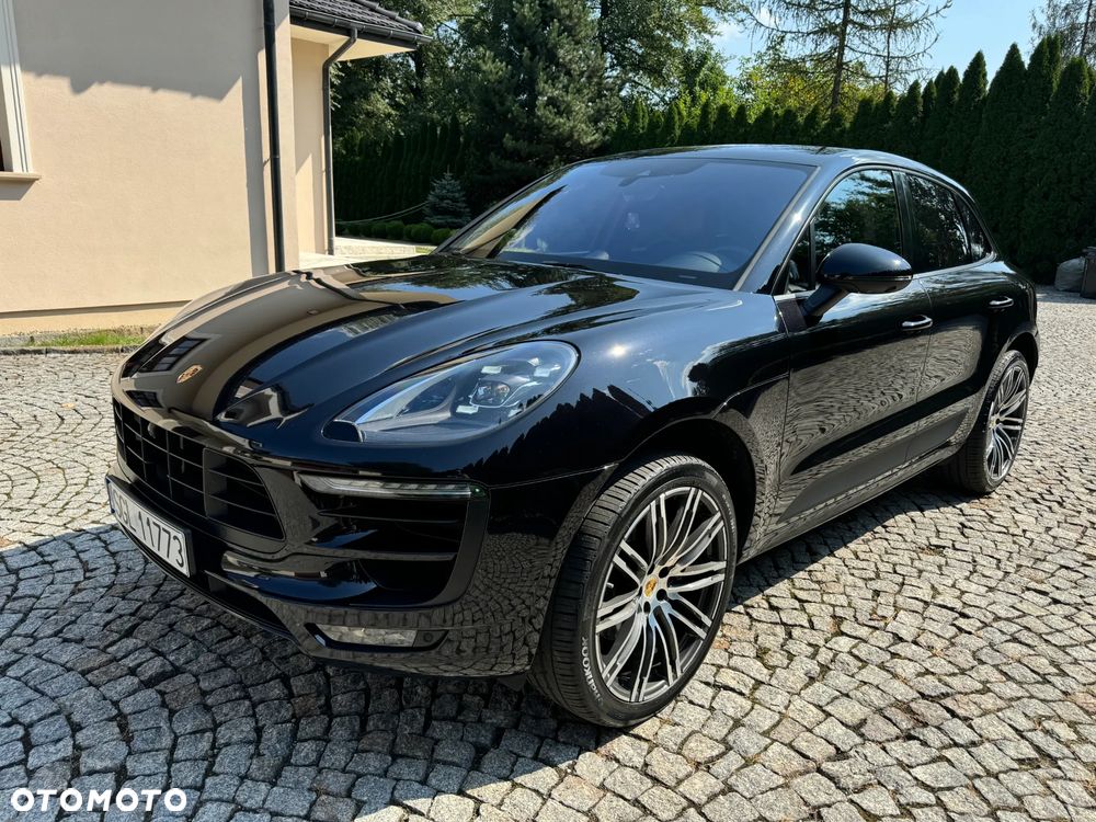 Porsche Macan - 1
