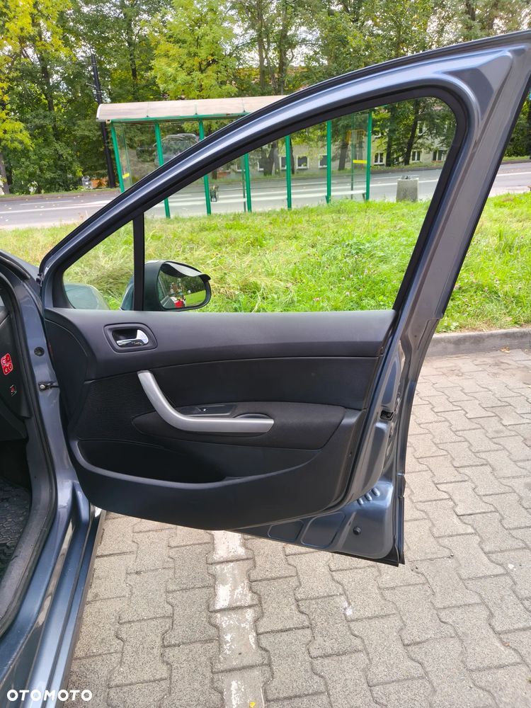 Peugeot 308 1.6 Premium - 17