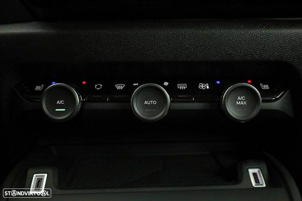 Citroën C4 1.2 PureTech Plus EAT8 - 13