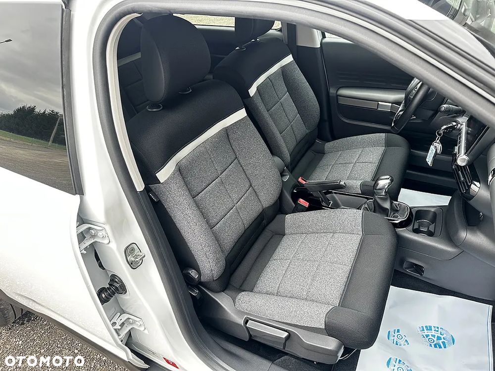 Citroën C4 Cactus 1.2 PureTech GPF Feel - 27